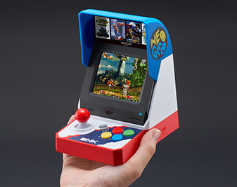 SNK「ネオジオ ミニ(NEOGEO mini)」KOFなど名作40タイトルを収録した小型ゲーム機｜写真10