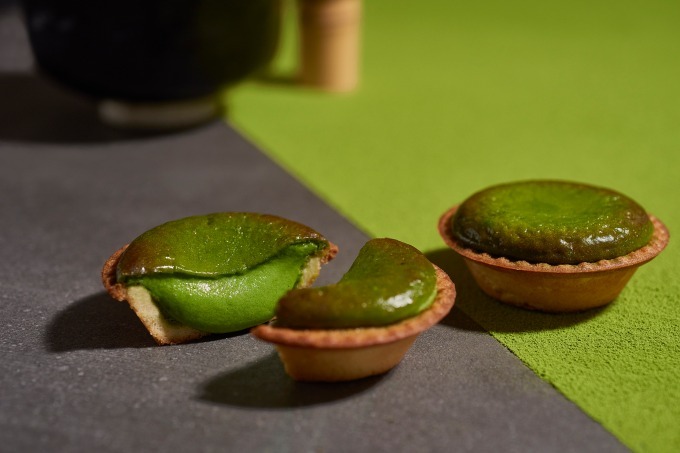 ベイク チーズタルト(BAKE CHEESE TART) 焼きたて抹茶チーズタルト｜写真1