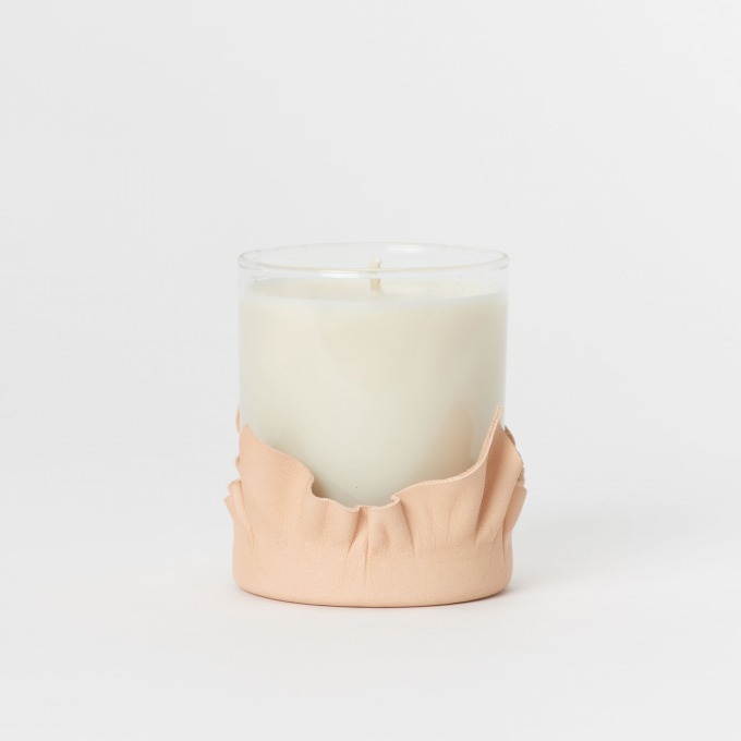 candle 180g 7,560円(税込)
展開時期：2018年6月中旬