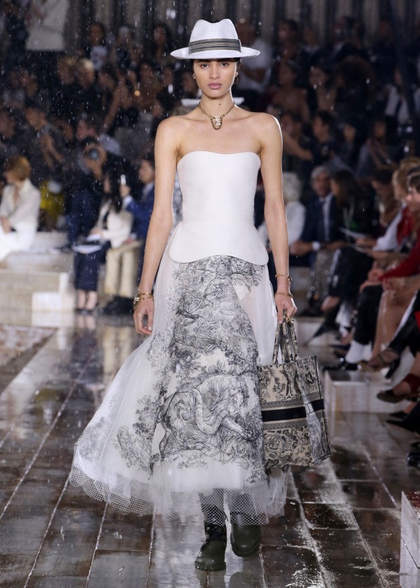 ディオール(DIOR) 2019年リゾートウィメンズコレクション  - 写真33