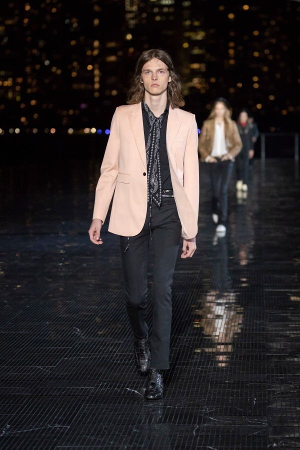 サンローラン(Saint Laurent) 2019年春夏メンズコレクション  - 写真21