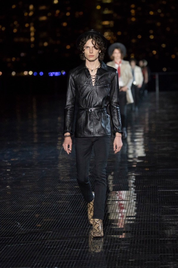 サンローラン(Saint Laurent) 2019年春夏メンズコレクション  - 写真33