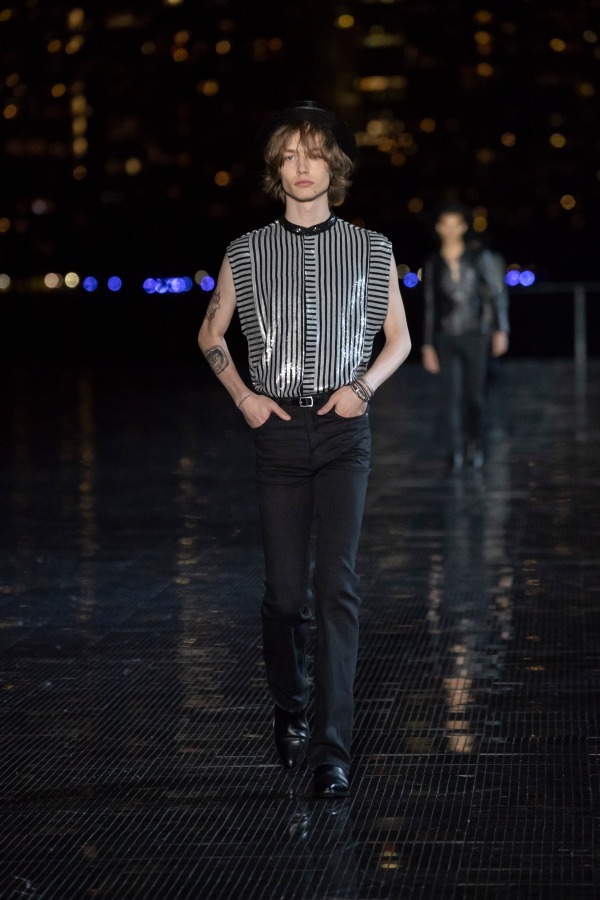 サンローラン(Saint Laurent) 2019年春夏メンズコレクション  - 写真43