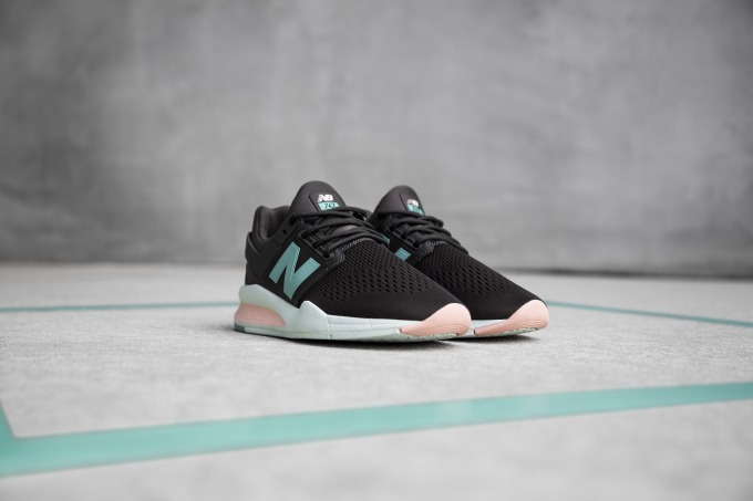 ニューバランス(New Balance) 247v2｜写真2