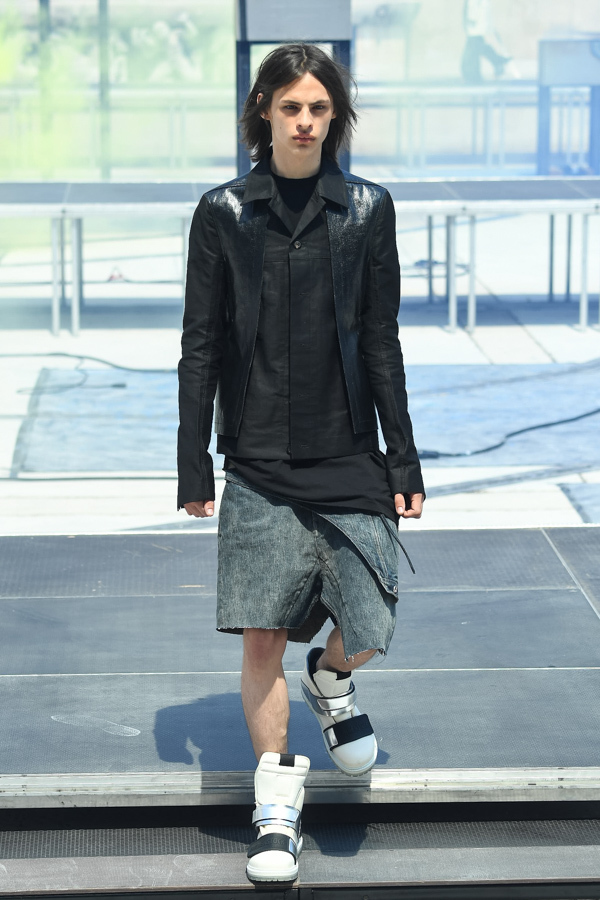 リック・オウエンス(Rick Owens) 2019年春夏メンズコレクション  - 写真19