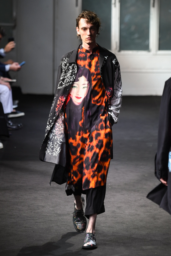 ヨウジヤマモト(Yohji Yamamoto) 2019年春夏メンズコレクション  - 写真73