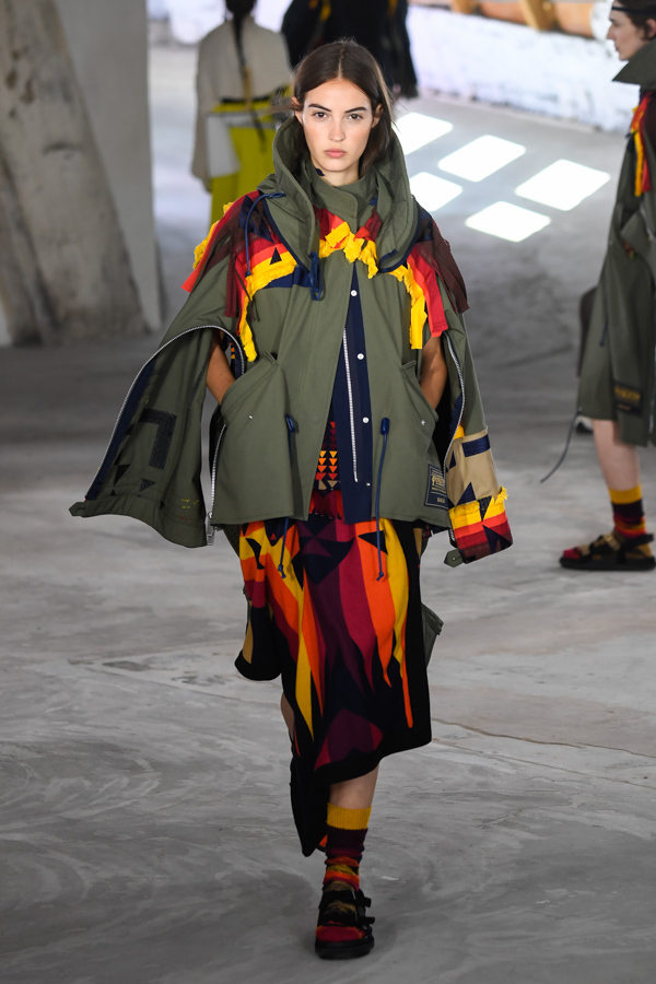 サカイ(sacai) 2019年リゾートウィメンズコレクション シルエット - 写真21