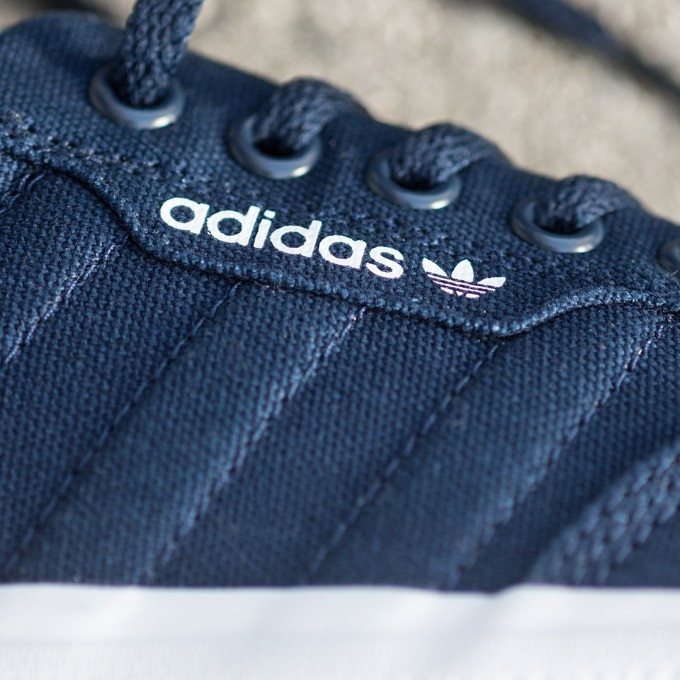 アディダス(adidas) 3MC｜写真6