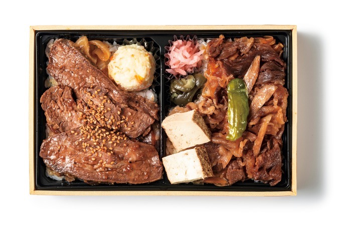 東京駅グランスタの人気お弁当＆お土産、Suicaのペンギンをかたどった巾着入りドライフルーツなど｜写真5