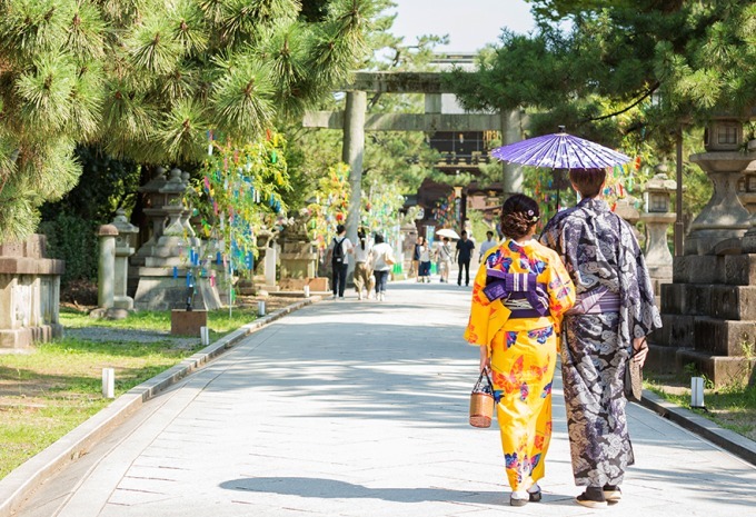 京都の夏の風物詩「京の七夕」堀川・鴨川・梅小路ほか市内各所で、“光の友禅流し”など幻想的な光の演出｜写真3