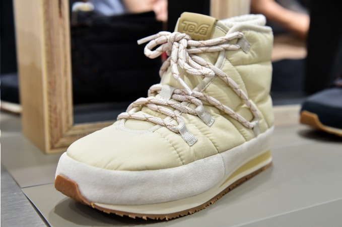 テバ(Teva) ペラルタ エンバー モック 2｜写真22