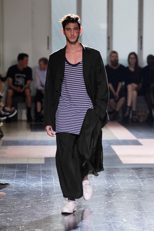 ヨウジヤマモト(Yohji Yamamoto) 2013年春夏メンズコレクション  - 写真8