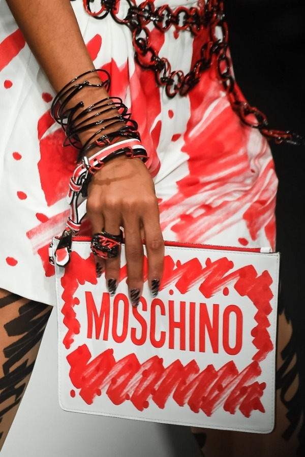 モスキーノ(MOSCHINO) 2019年春夏ウィメンズコレクション  - 写真28