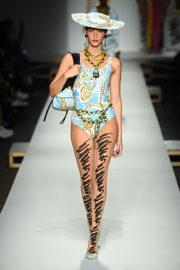 モスキーノ(MOSCHINO) 2019年春夏ウィメンズコレクション  - 写真49