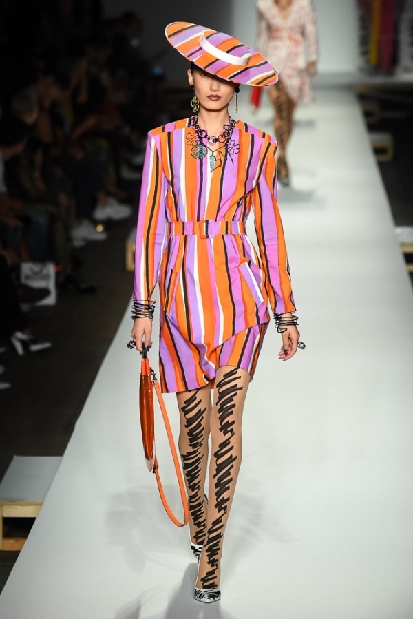 モスキーノ(MOSCHINO) 2019年春夏ウィメンズコレクション  - 写真54