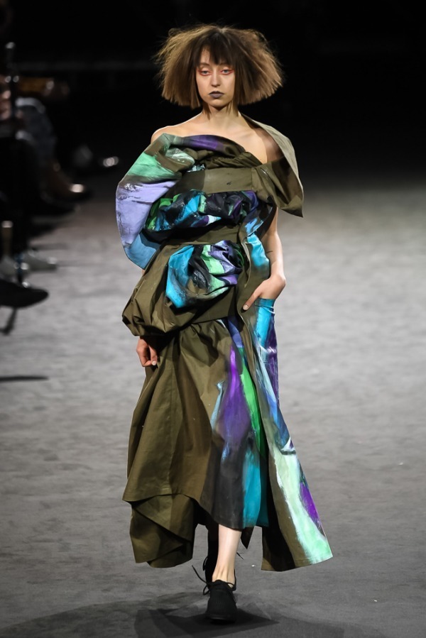 ヨウジヤマモト(Yohji Yamamoto) 2019年春夏ウィメンズコレクション  - 写真71