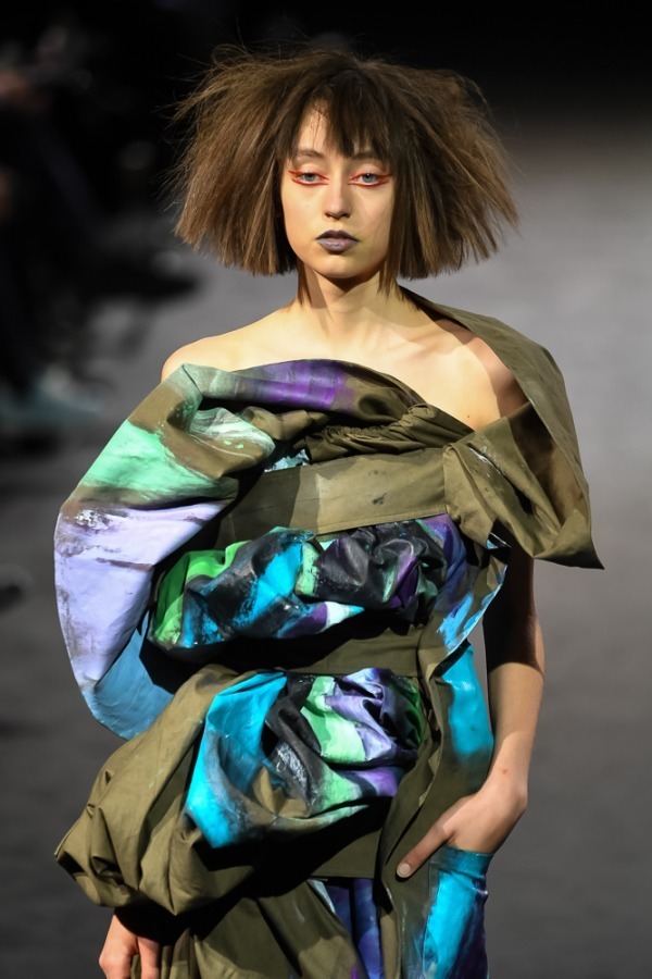 ヨウジヤマモト(Yohji Yamamoto) 2019年春夏ウィメンズコレクション  - 写真72