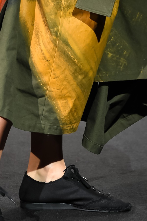 ヨウジヤマモト(Yohji Yamamoto) 2019年春夏ウィメンズコレクション  - 写真69