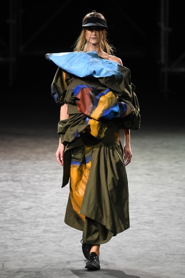 ヨウジヤマモト(Yohji Yamamoto) 2019年春夏ウィメンズコレクション  - 写真67