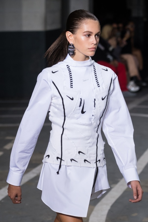 オフ-ホワイト (OFF-WHITE) 2019年春夏ウィメンズコレクション  - 写真4