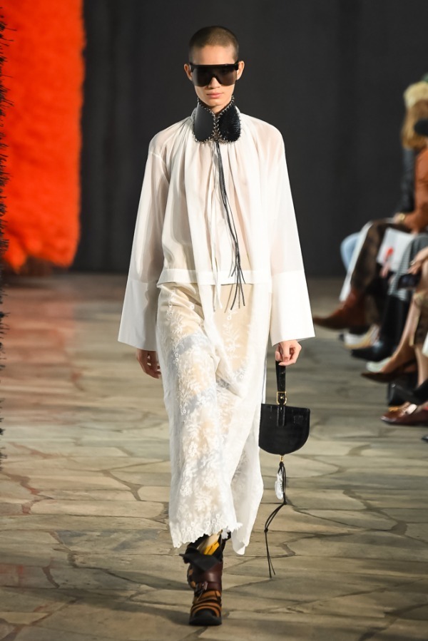 ロエベ(LOEWE) 2019年春夏ウィメンズコレクション  - 写真8