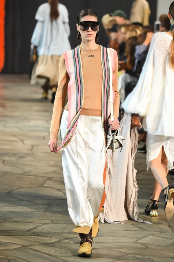 ロエベ(LOEWE) 2019年春夏ウィメンズコレクション  - 写真22