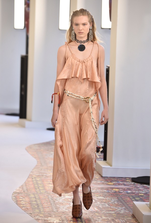 クロエ(Chloé) 2019年春夏ウィメンズコレクション  - 写真47