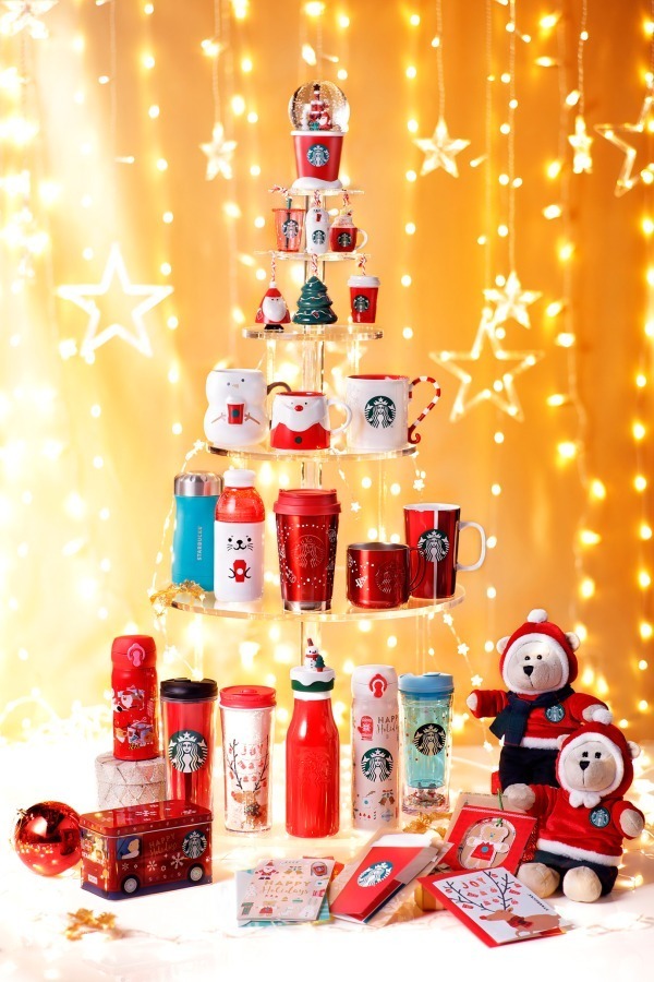 スターバックス(Starbucks Coffee) クリスマス ストロベリー ケーキ フラペチーノ｜写真3