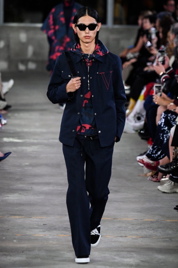 ヴァレンティノ(VALENTINO) 2019年プレフォールメンズコレクション  - 写真20