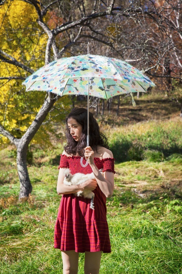 コシラエルの19年春夏新作傘「シークエンス」繊細な花柄＆人形柄の晴雨兼用傘など｜写真8