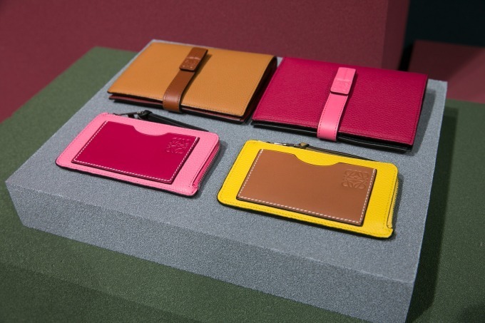 ロエベ(LOEWE) ゲート｜写真12