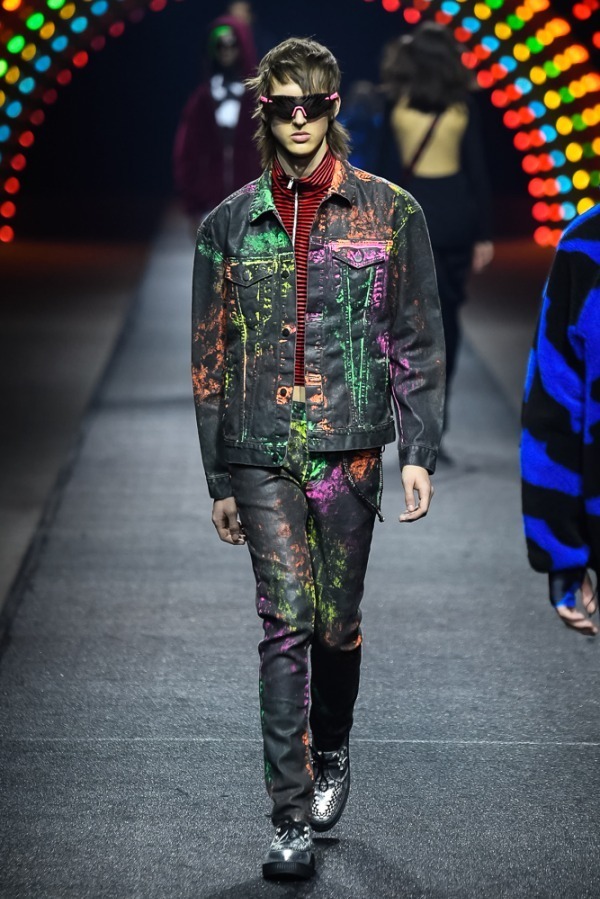 マルセロ・ブロン カウンティ・オブ・ミラン(MARCELO BURLON COUNTY OF MILAN) 2019-20年秋冬ウィメンズ&メンズコレクション  - 写真36