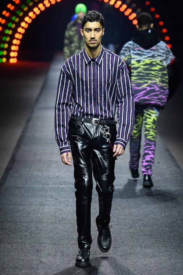 マルセロ・ブロン カウンティ・オブ・ミラン(MARCELO BURLON COUNTY OF MILAN) 2019-20年秋冬ウィメンズ&メンズコレクション  - 写真41