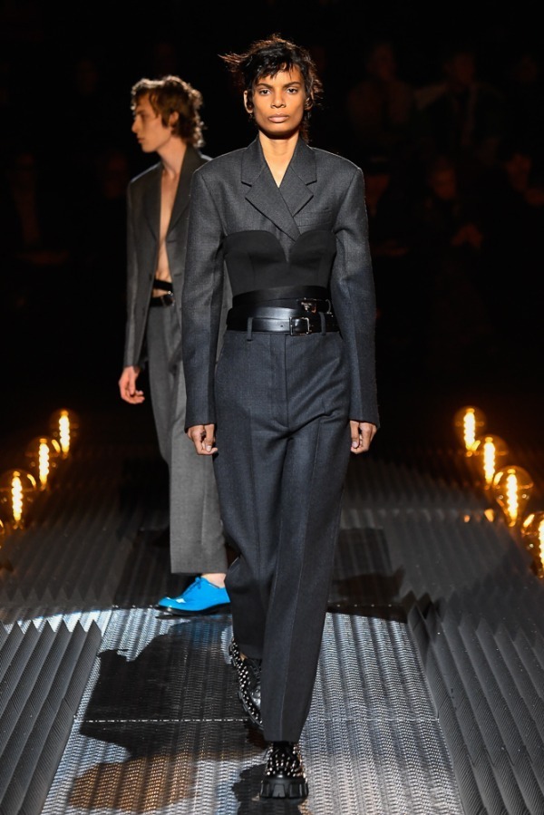 プラダ(PRADA) 2019-20年秋冬ウィメンズコレクション  - 写真5