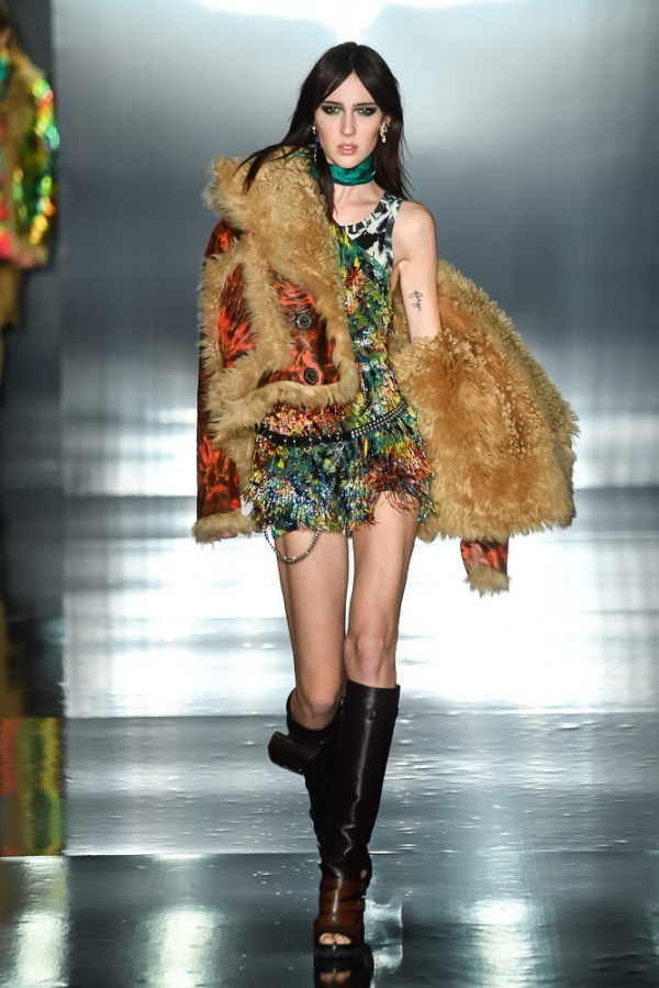 ディースクエアード(DSQUARED2) 2019-20年秋冬ウィメンズコレクション  - 写真5