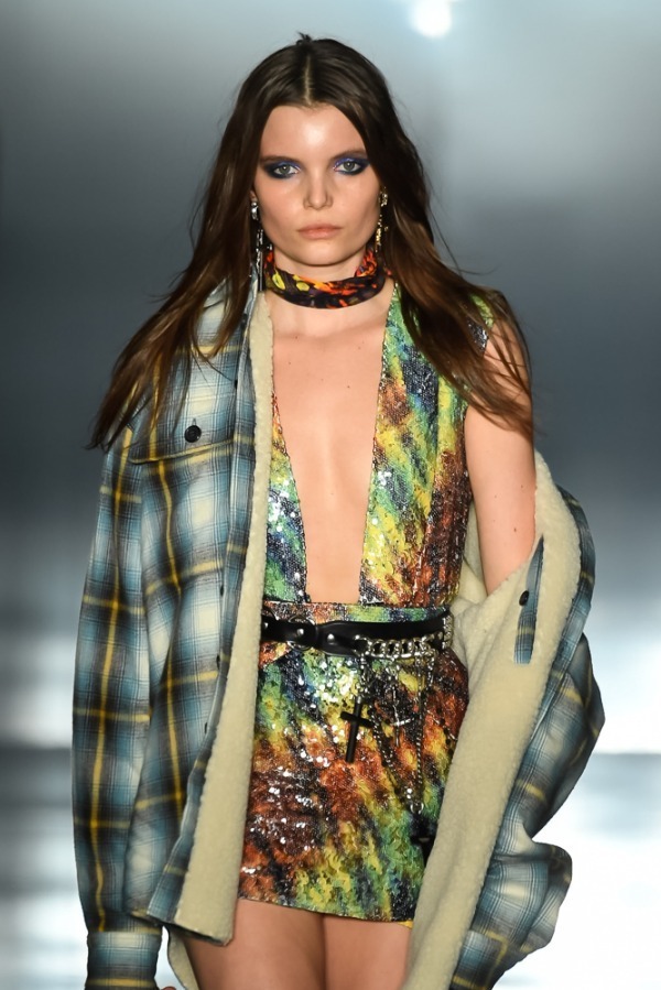 ディースクエアード(DSQUARED2) 2019-20年秋冬ウィメンズコレクション  - 写真8