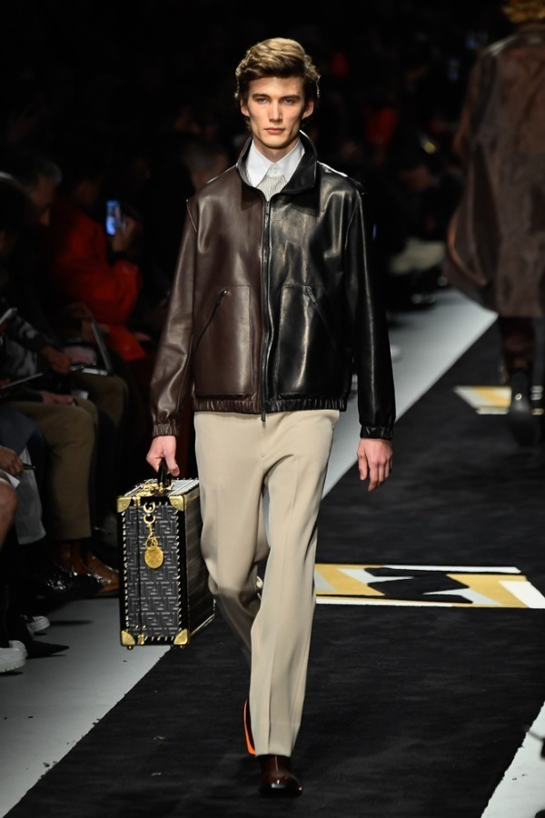 フェンディ(FENDI) 2019-20年秋冬メンズコレクション  - 写真19