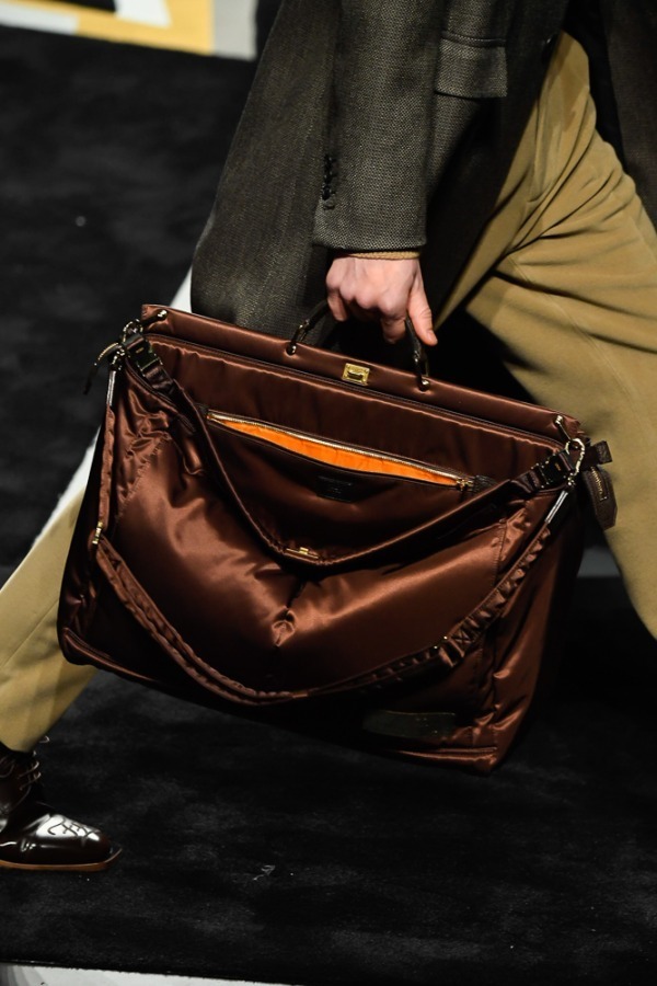 フェンディ(FENDI) 2019-20年秋冬メンズコレクション  - 写真30