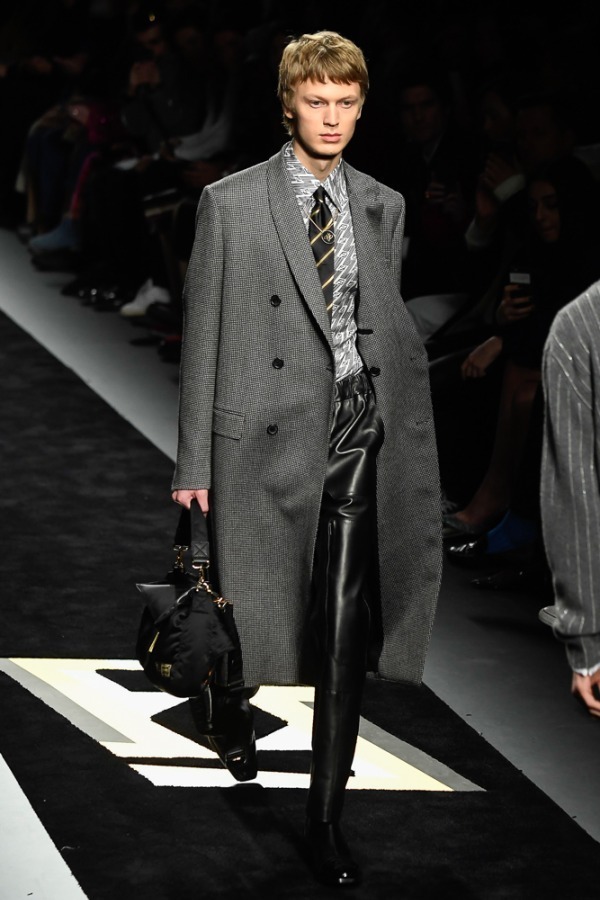 フェンディ(FENDI) 2019-20年秋冬メンズコレクション  - 写真64