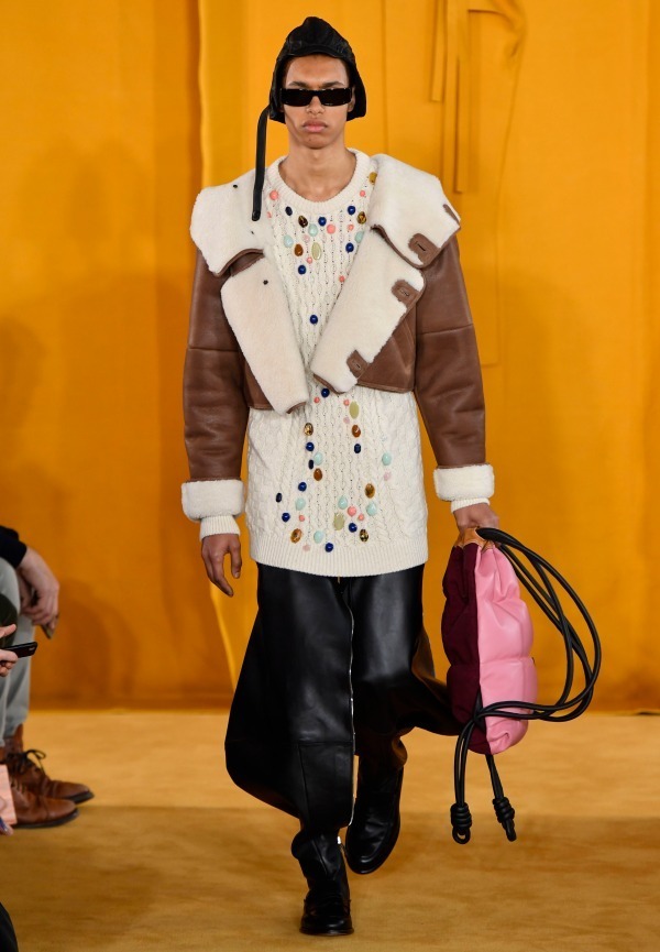 ロエベ(LOEWE) 2019-20年秋冬メンズコレクション  - 写真35