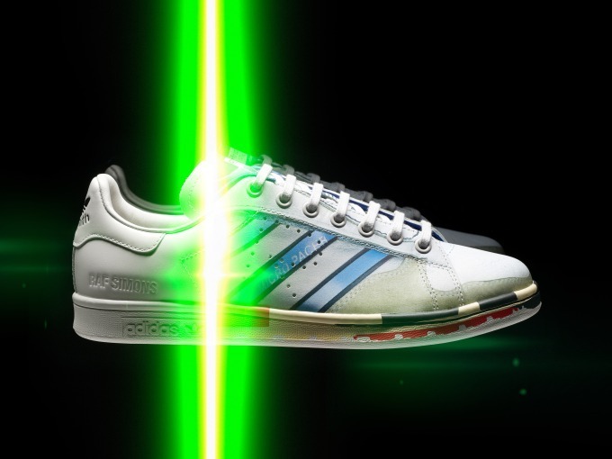 アディダス(adidas), ラフ シモンズ(RAF SIMONS) マイクロペーサー L.A. トレーラー｜写真1