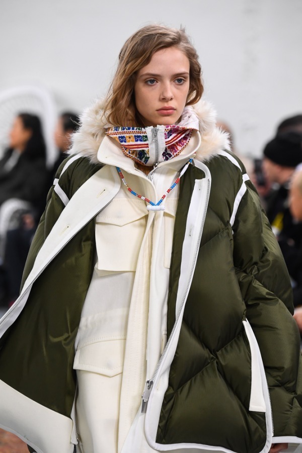 サカイ(sacai) 2019年プレフォールウィメンズコレクション  - 写真18