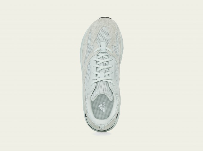 アディダス(adidas) YEEZY BOOST 700｜写真3