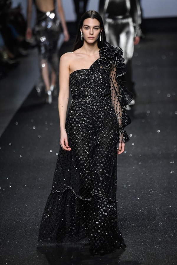 アルベルタ フェレッティ(ALBERTA FERRETTI) 2019-20年秋冬ウィメンズコレクション  - 写真57