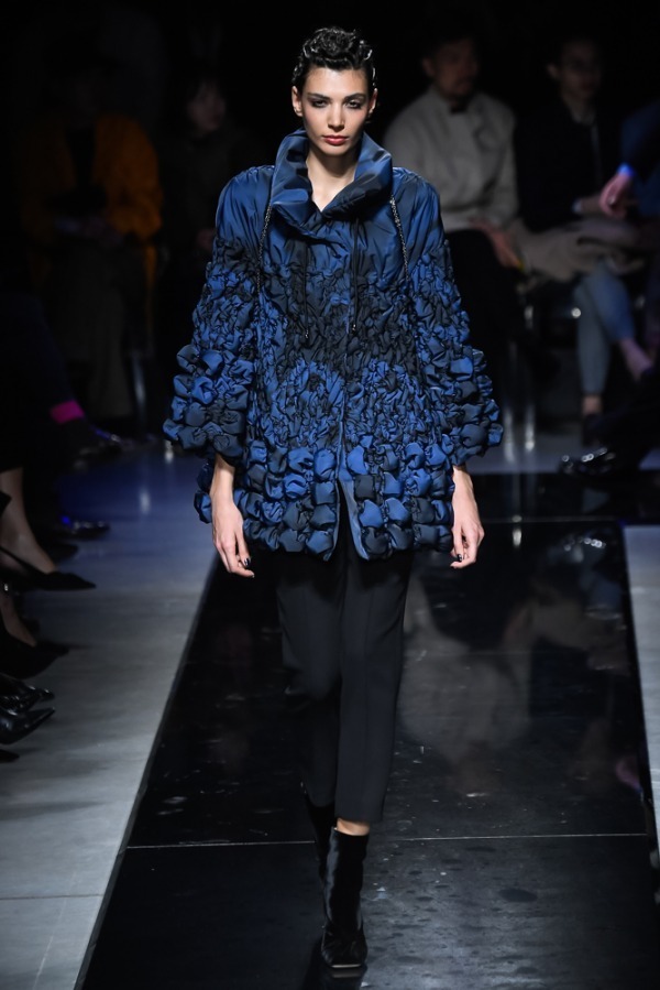 ジョルジオ アルマーニ(Giorgio Armani) 2019-20年秋冬ウィメンズコレクション  - 写真20