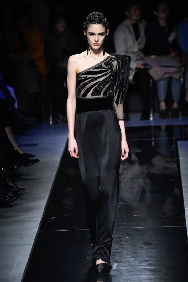 ジョルジオ アルマーニ(Giorgio Armani) 2019-20年秋冬ウィメンズコレクション  - 写真60