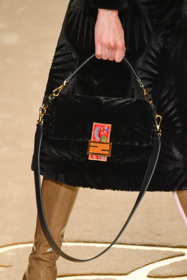 フェンディ(FENDI) 2019-20年秋冬ウィメンズコレクション  - 写真42