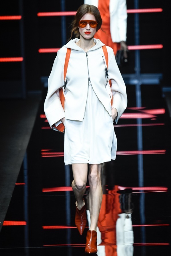 エンポリオ アルマーニ(EMPORIO ARMANI) 2019-20年秋冬ウィメンズコレクション  - 写真7