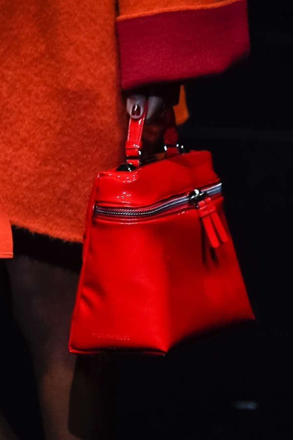 エンポリオ アルマーニ(EMPORIO ARMANI) 2019-20年秋冬ウィメンズコレクション  - 写真11