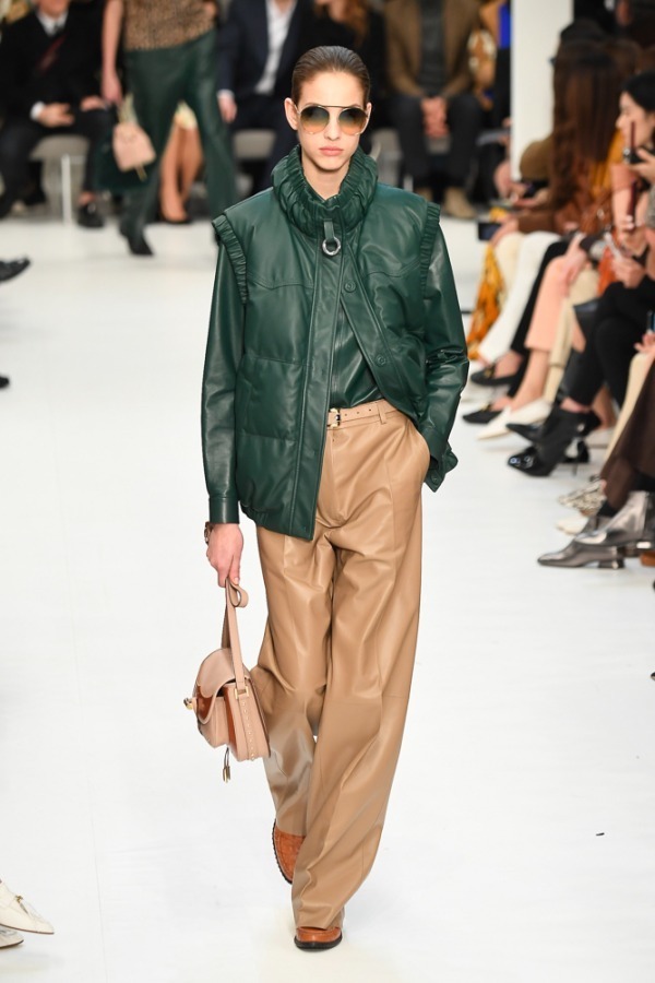 トッズ(TOD'S) 2019-20年秋冬ウィメンズコレクション  - 写真30